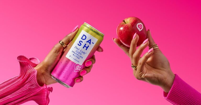 Llega el agua con gas sabor a manzana Pink Lady.