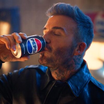 El fútbol de nuevo protagonista del nuevo anuncio de Pepsi.