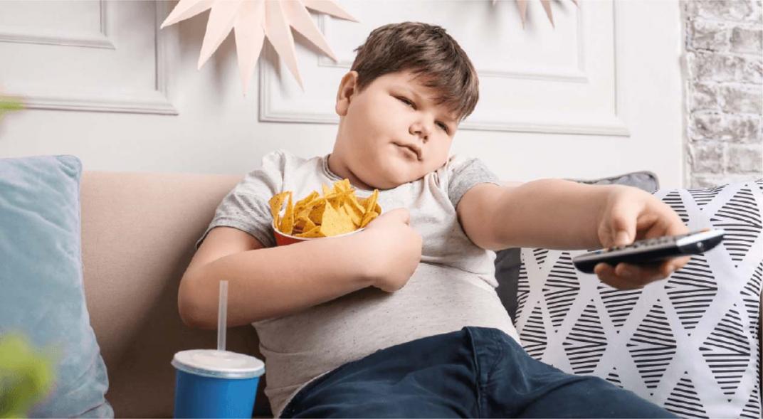 En España se prohibirá la publicidad en Tv y medios digitales de alimentos y bebidas insanas.